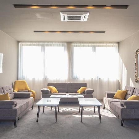 Hotel Stobex Лозница Екстер'єр фото