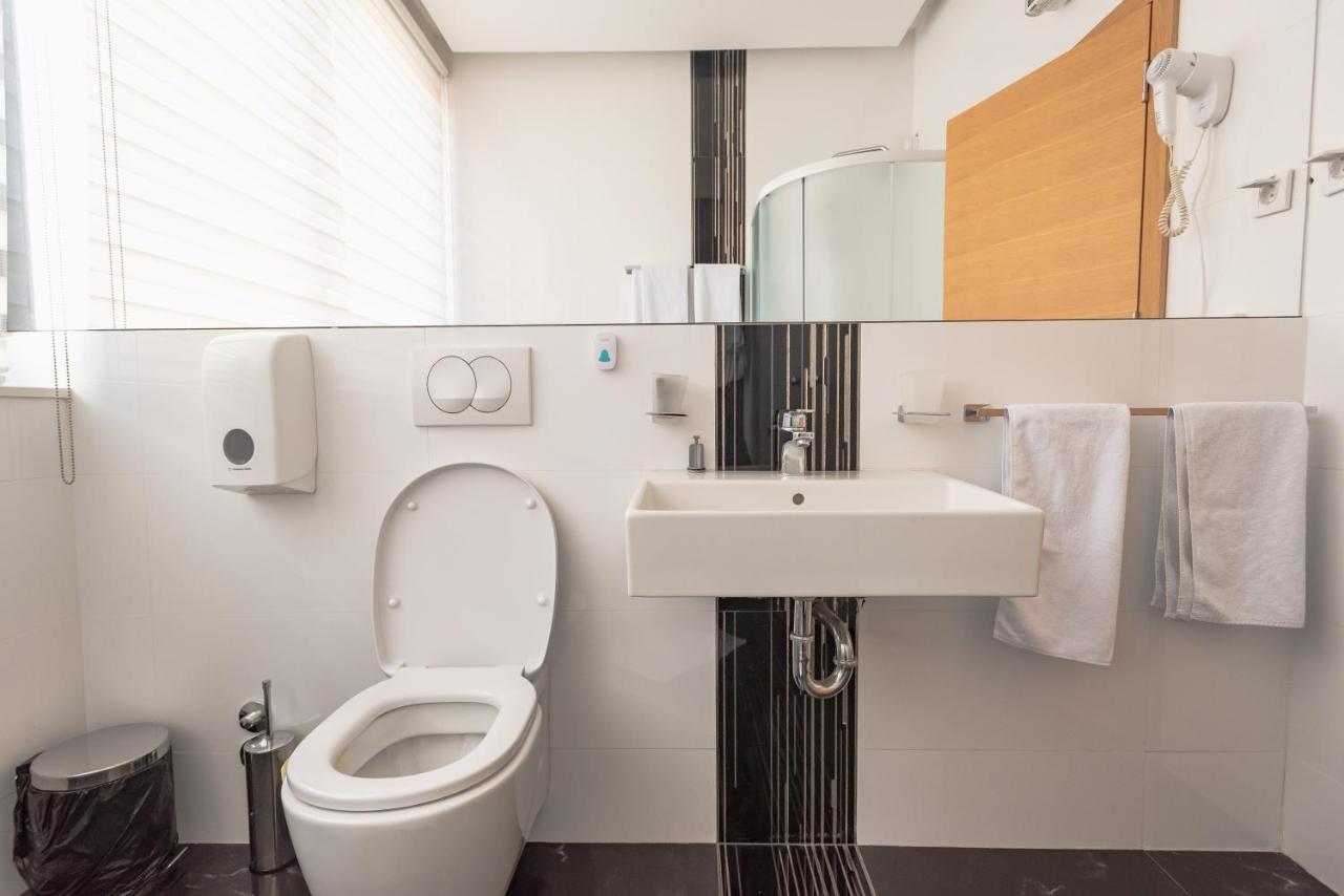 Hotel Stobex Лозница Номер фото