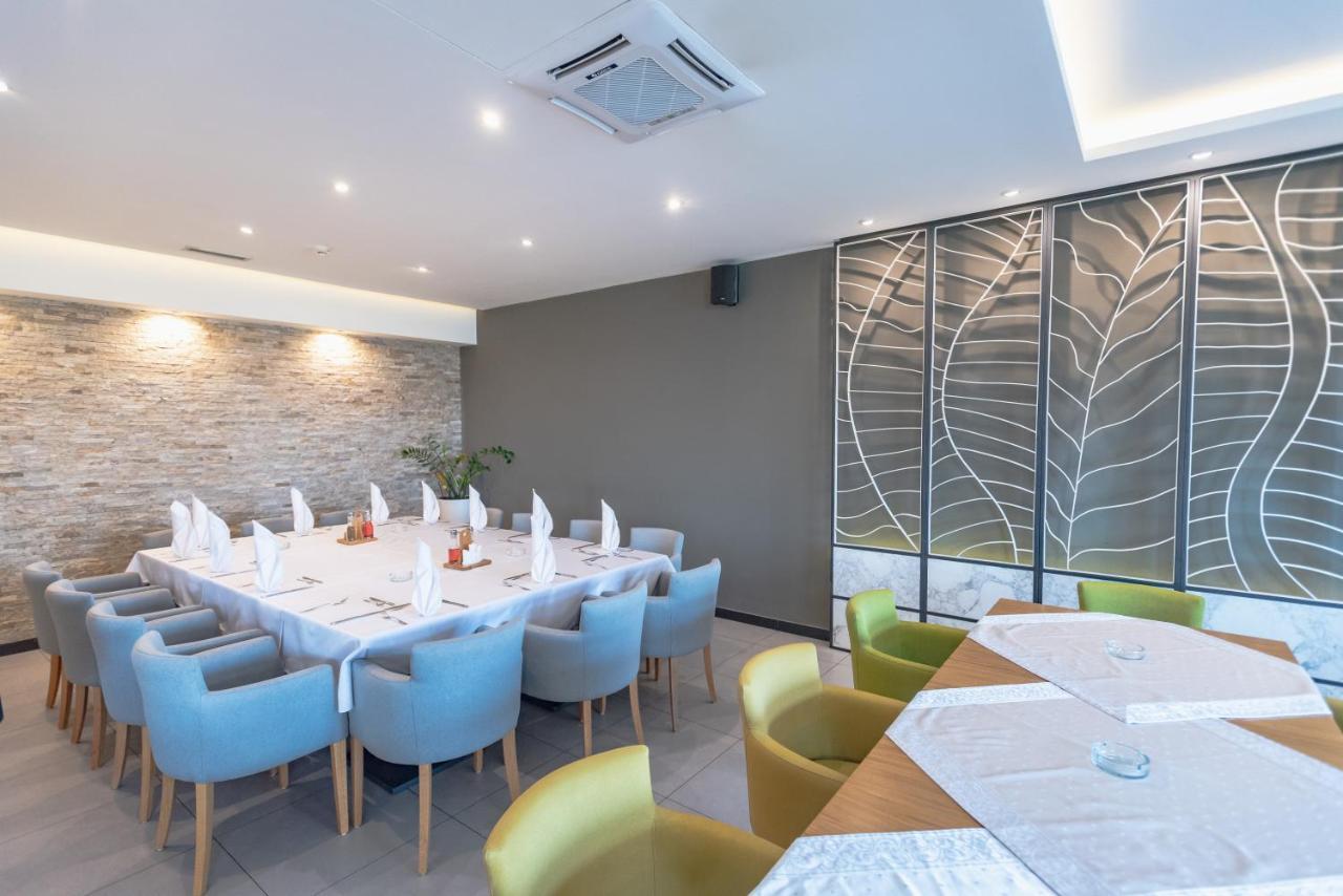 Hotel Stobex Лозница Екстер'єр фото