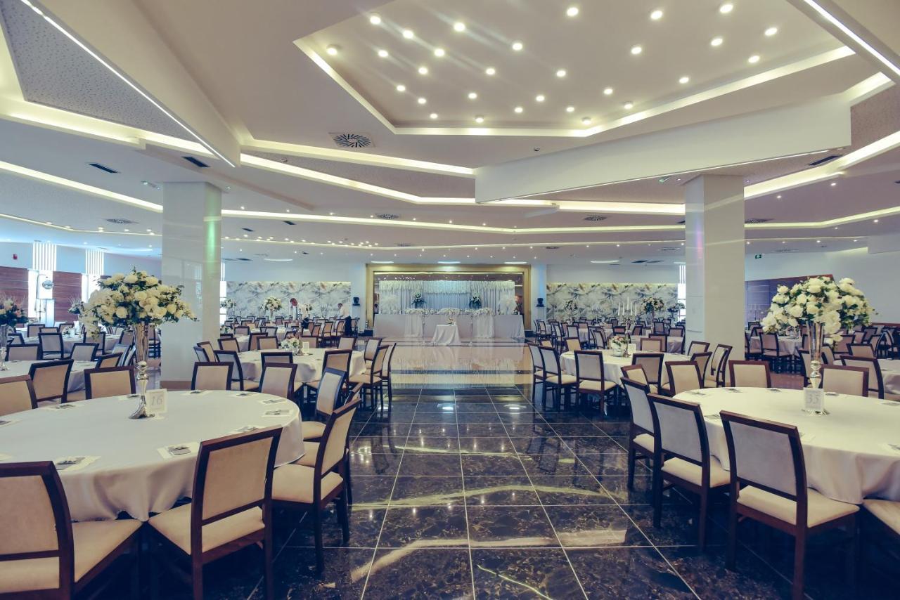 Hotel Stobex Лозница Екстер'єр фото