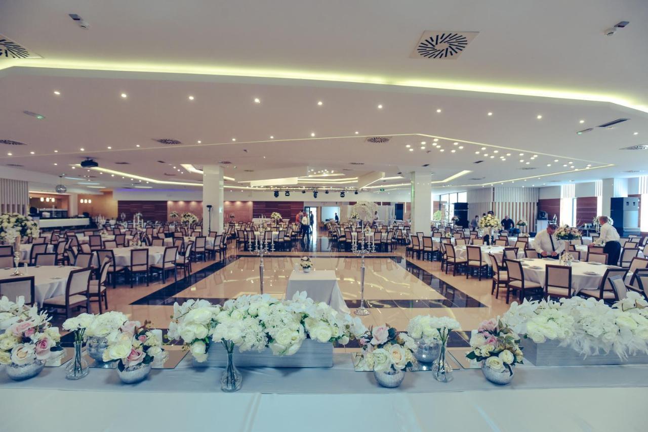 Hotel Stobex Лозница Екстер'єр фото